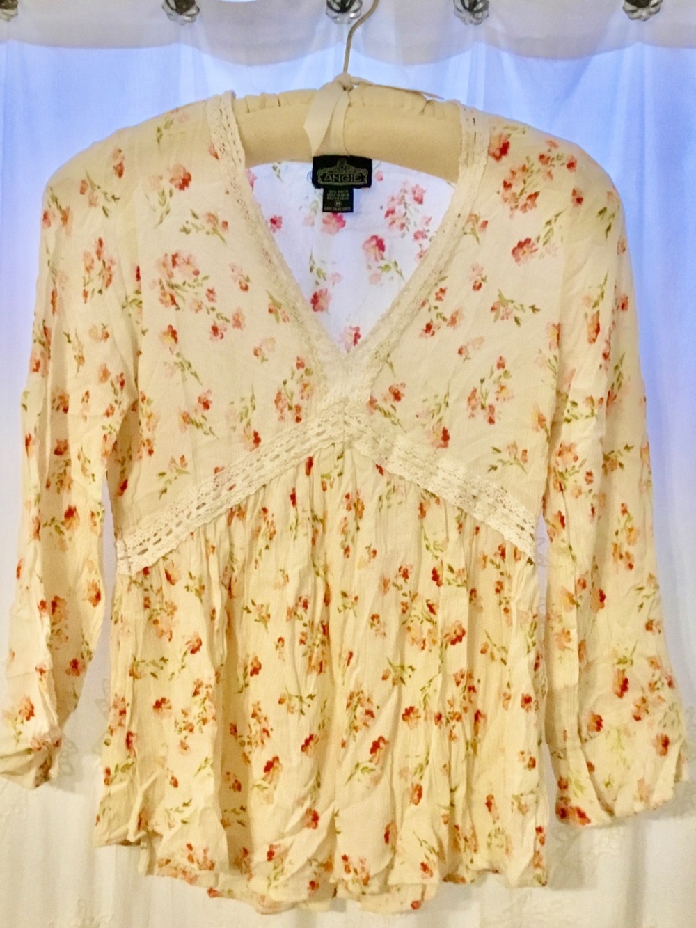 ANGIE - Women's M Cream with Peach Floral Pattern and Crochet Lace Boho style